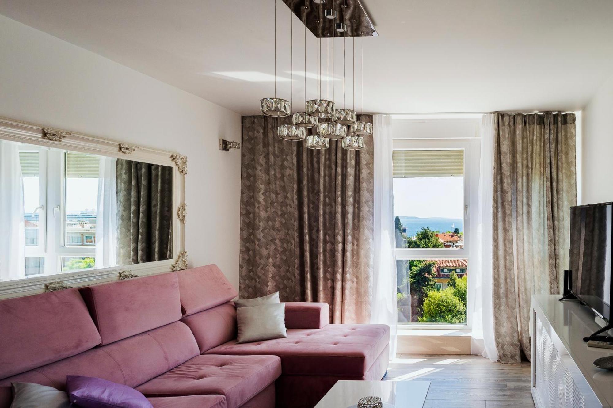 Downtown Luxury Apartment Emili Split Buitenkant foto
